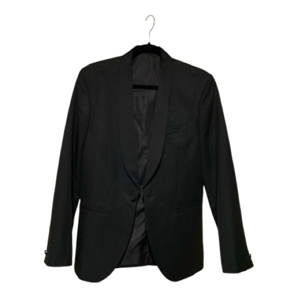 Elegant Black Satin Shall Lapel Men's Tuxedo Blazers